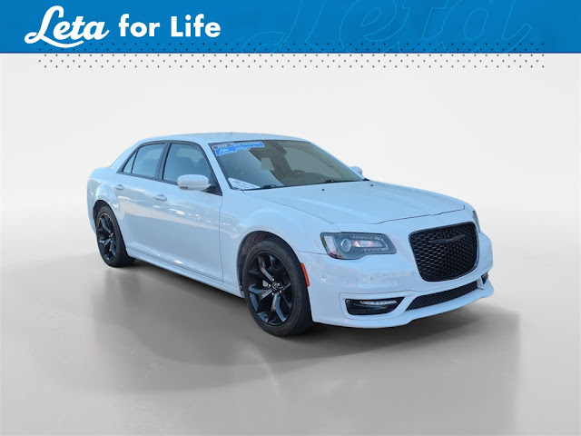 2022 Chrysler 300 Touring