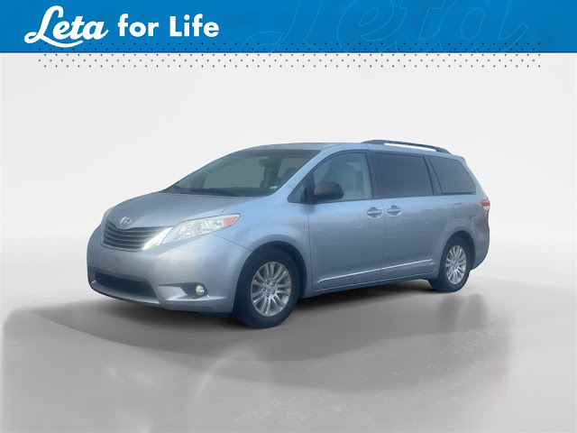 2014 Toyota Sienna XLE