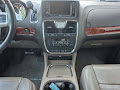 2016 Chrysler Town & Country Limited