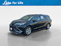 2023 Toyota Sienna Platinum