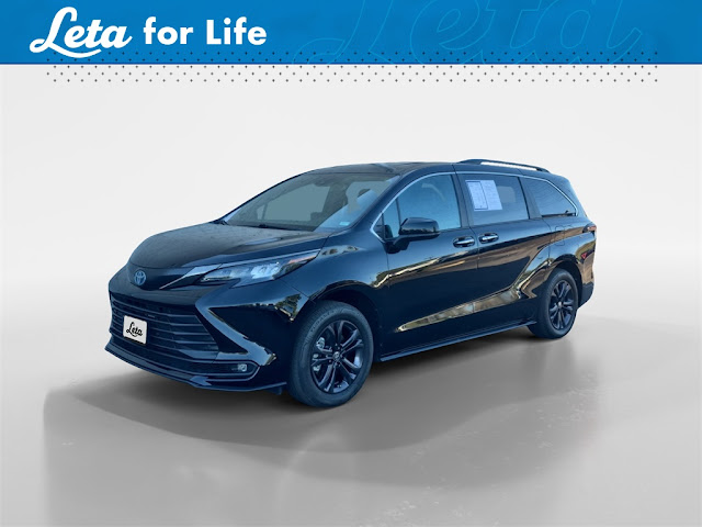 2024 Toyota Sienna Woodland Edition