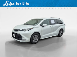 2023 Toyota Sienna XLE