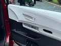 2025 Toyota Sienna LE