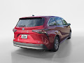2025 Toyota Sienna LE