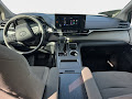 2025 Toyota Sienna LE